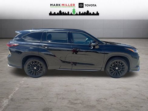 Certified 2025 Toyota Highlander XSE AWD/4WD image 7