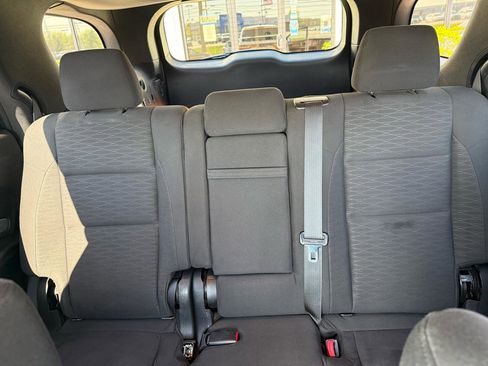 Used 2018 Dodge Durango SXT AWD/4WD image 22