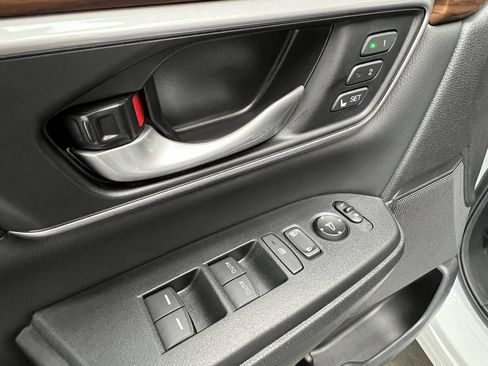 Used 2020 Honda CR-V Touring image 24