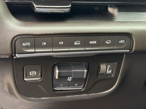 Used 2021 Cadillac Escalade ESV Sport w/ Driver Assist Tech Package image 27