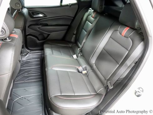 New 2026 Chevrolet Trax RS w/ Sunroof Package FWD image 10