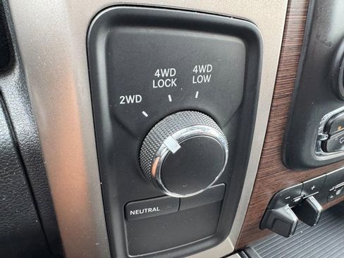 Used 2017 RAM 2500 Laramie w/ Sport Appearance Group image 25