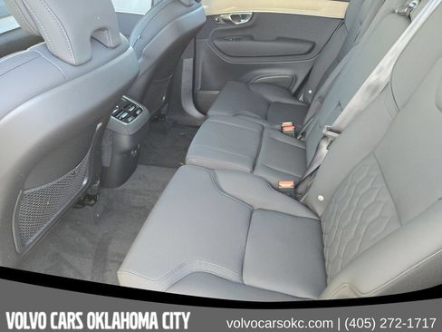 Used 2026 Volvo XC90 B6 Plus w/ Protection Package Premier AWD/4WD image 30