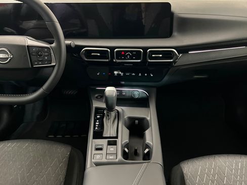 New 2026 Nissan Sentra SV w/ SV Convenience Package FWD image 13