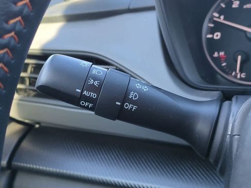 Certified 2025 Subaru Crosstrek 2.5i Limited image 25