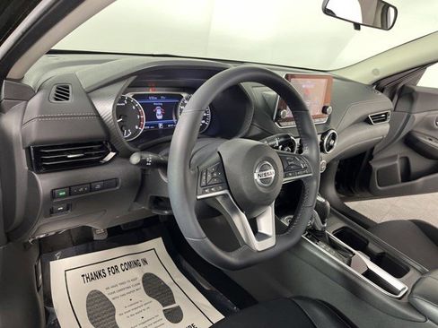 Used 2021 Nissan Sentra SV FWD image 16