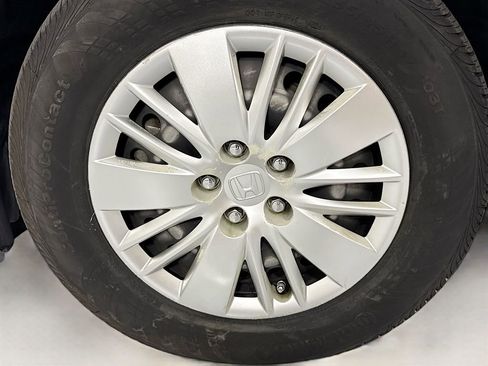 Used 2015 Honda Odyssey LX image 29