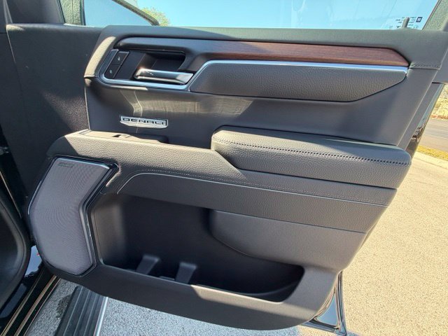 New 2026 GMC Sierra 1500 Denali w/ Denali Reserve Package AWD/4WD image 25