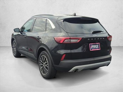 Used 2024 Ford Escape SE image 8