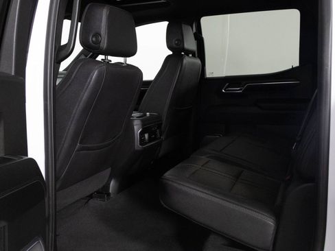 Certified 2024 Chevrolet Silverado 1500 High Country w/ High Country Premium Package AWD/4WD image 34