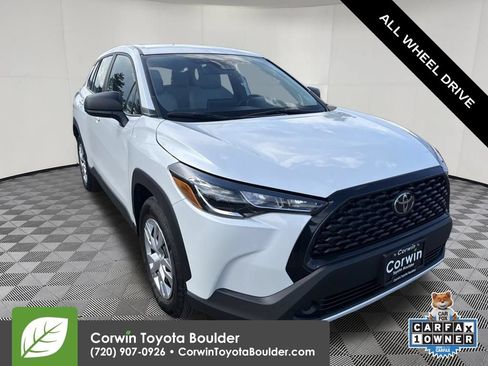 Used 2025 Toyota Corolla Cross L AWD/4WD image 1