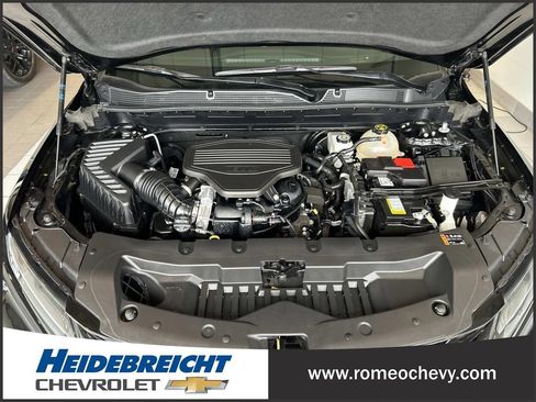 Used 2023 Chevrolet Blazer RS w/ LPO, Floor Liner Package FWD image 9