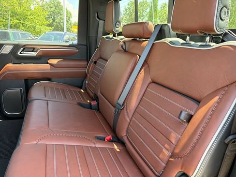 New 2026 GMC Sierra 2500 Denali Ultimate AWD/4WD image 21