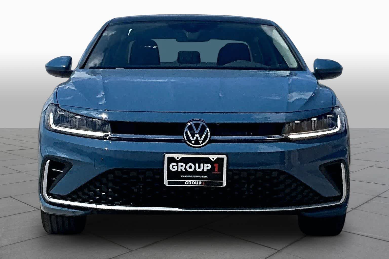 New 2027 Volkswagen Jetta SE FWD image 3