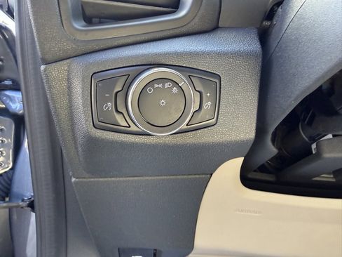 Used 2022 Ford EcoSport S image 9