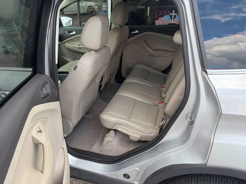 Used 2015 Ford Escape SE w/ Equipment Group 201A AWD/4WD image 9