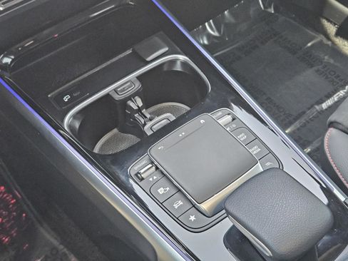 Certified 2023 Mercedes-Benz GLB 250 image 12