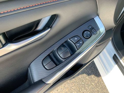 Used 2024 Nissan Sentra SR FWD image 21