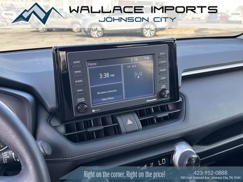 Used 2021 Toyota RAV4 XLE w/ Convenience Package image 25