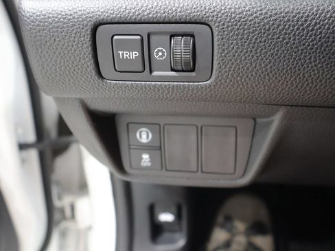 Used 2020 Honda Accord Hybrid image 32