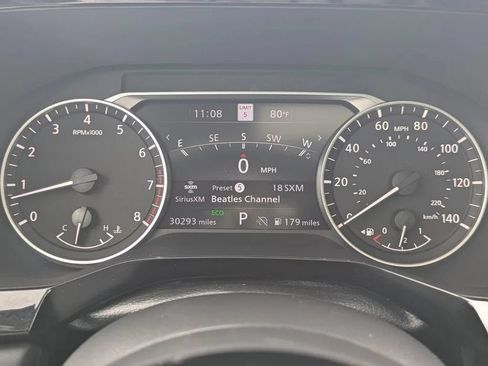 Certified 2025 Nissan Pathfinder SL w/ SL Premium Package FWD image 24