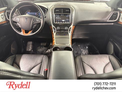 Used 2016 Lincoln MKX Reserve w/ Luxury Package AWD/4WD image 12