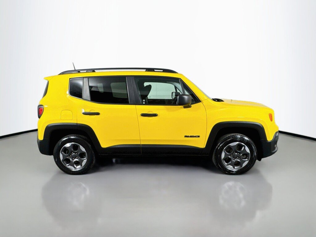 Used 2018 Jeep Renegade Sport w/ Power & Air Group AWD/4WD image 6