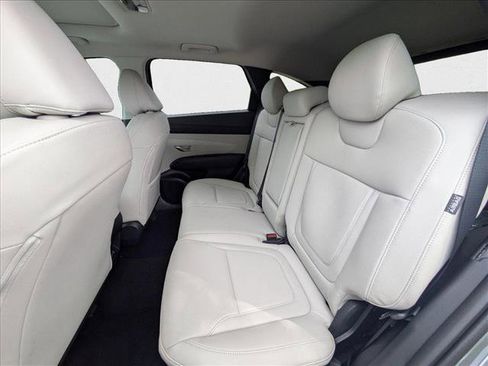 New 2025 Hyundai Tucson SEL image 18