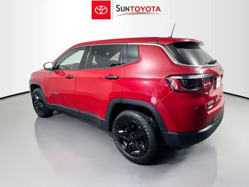 Used 2023 Jeep Compass Sport image 6