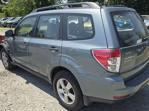 Used 2013 Subaru Forester 2.5X w/ Popular Pkg 3 AWD/4WD image 3