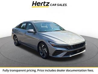 Used 2025 Hyundai Elantra Limited FWD video 1
