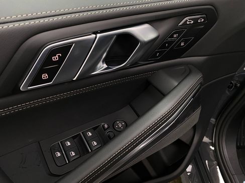 New 2026 BMW X6 xDrive40i image 33