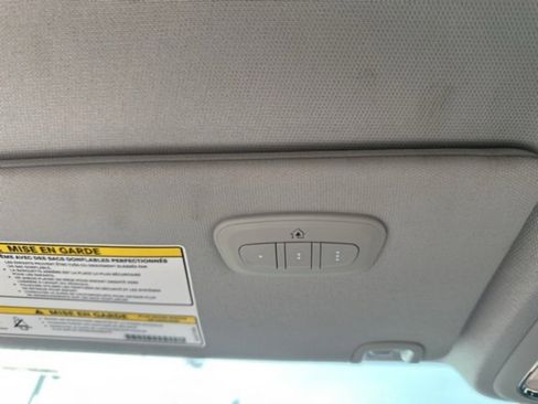 Used 2019 Jeep Cherokee Limited image 11