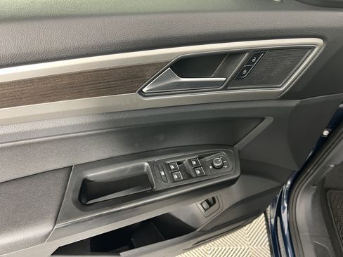 Used 2019 Volkswagen Atlas SE AWD/4WD image 18
