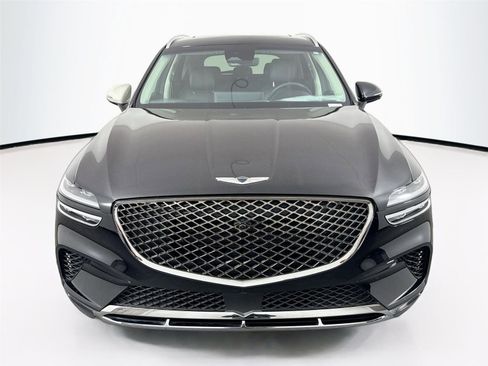 Used 2024 Genesis GV70 2.5T w/ Advanced Package AWD/4WD image 9