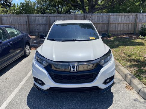 Used 2022 Honda HR-V Sport image 14