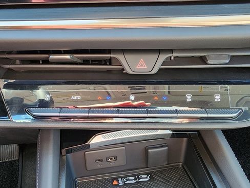 New 2026 Buick Envision Avenir image 30