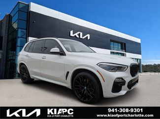 Used 2020 BMW X5 sDrive40i w/ M Sport Package video 1