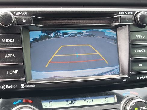 Used 2016 Toyota RAV4 SE AWD/4WD image 16