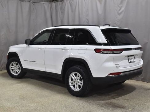 Certified 2023 Jeep Grand Cherokee Laredo image 7