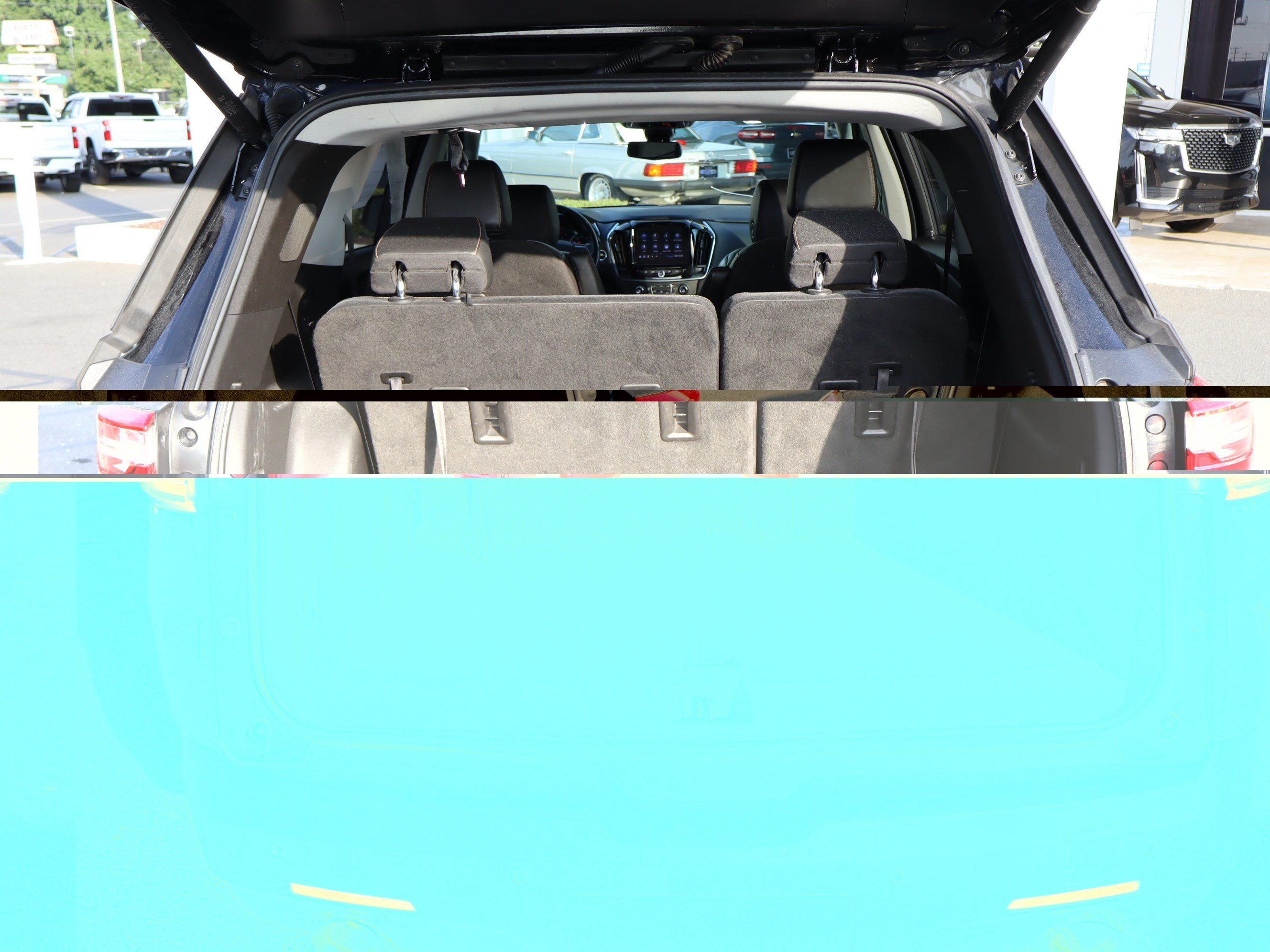 Used 2021 Chevrolet Traverse RS AWD/4WD image 34