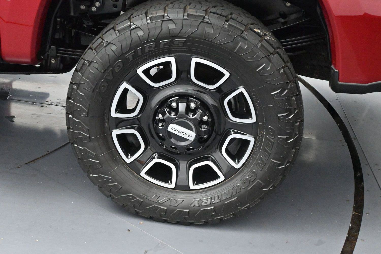 Used 2026 Ford F350 Platinum w/ FX4 Off-Road Package AWD/4WD image 40