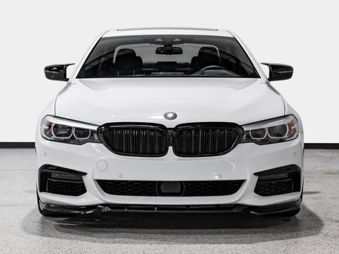 Used 2019 BMW 540i w/ M Sport Package RWD image 3