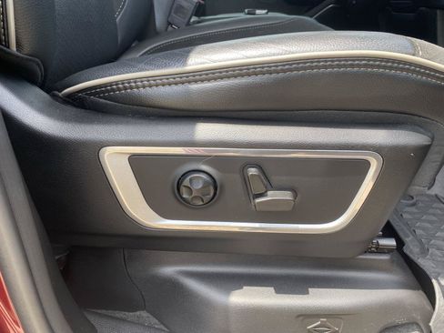 Used 2021 RAM 1500 Laramie AWD/4WD image 37