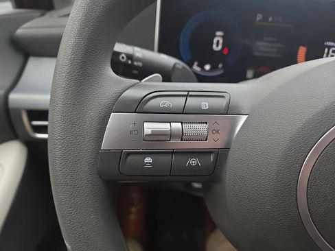 Used 2024 Hyundai Sonata SEL image 17