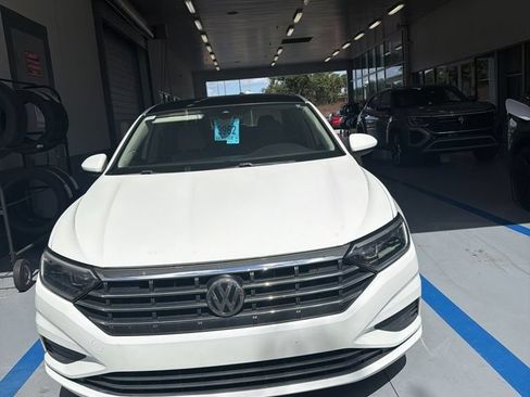 Used 2020 Volkswagen Jetta SEL FWD image 4