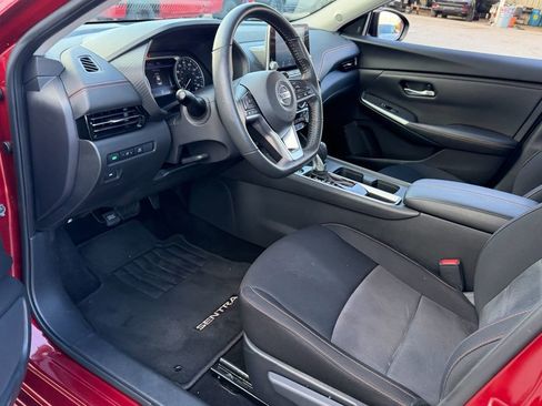 Certified 2023 Nissan Sentra SR w/ Electronics Package FWD image 11