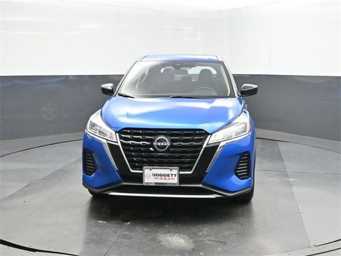 New 2025 Nissan Kicks Play S image 30