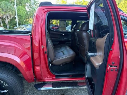 Used 2017 Toyota Tacoma Limited w/ Tow Package RWD image 27