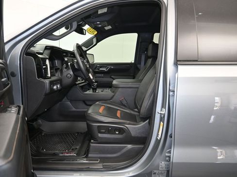 Used 2023 GMC Sierra 1500 AT4 w/ AT4 Premium Package AWD/4WD image 22